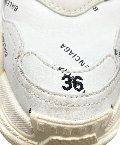BALENCIAGA（バレンシアガ）BALENCIAGA (バレンシアガ) Triple S Sneaker All over Logo/トリプルSスニーカー サイズ:USA 6の古着・服飾アイテム