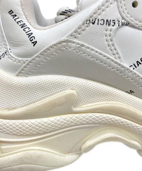 BALENCIAGA（バレンシアガ）BALENCIAGA (バレンシアガ) Triple S Sneaker All over Logo/トリプルSスニーカー サイズ:USA 6の古着・服飾アイテム
