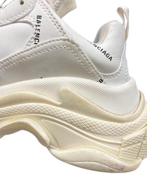 BALENCIAGA（バレンシアガ）BALENCIAGA (バレンシアガ) Triple S Sneaker All over Logo/トリプルSスニーカー サイズ:USA 6の古着・服飾アイテム