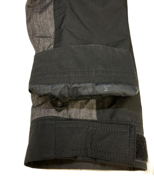 THE NORTH FACE（ザ ノース フェイス）THE NORTH FACE (ザ ノース フェイス) Mountain Light Denim　NP12032 ブラック×グレー サイズ:SIZE Mの古着・服飾アイテム