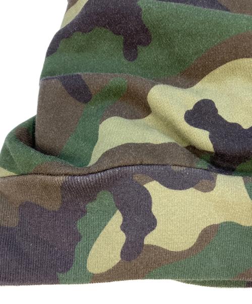 CELINE（セリーヌ）CELINE (セリーヌ) BANDS HOODIE/レイヤードデザインカモフラパーカー 2Y85A885M カーキ サイズ:SIZE XSの古着・服飾アイテム