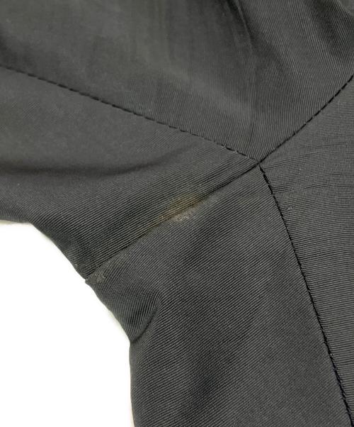 PRADA（プラダ）PRADA (プラダ) クロップド装飾パンツ ブラック サイズ:SIZE40の古着・服飾アイテム