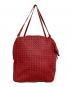 BOTTEGA VENETA（ボッテガベネタ）の古着「イントレチャートワンショルダーバッグ」｜レッド