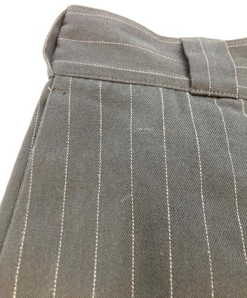 Dickies（ディッキーズ）Dickies (ディッキーズ) MONKEY TIME (モンキータイム) ストライプバギーパンツ　254M40MT01 ブラック サイズ:SIZE34の古着・服飾アイテム