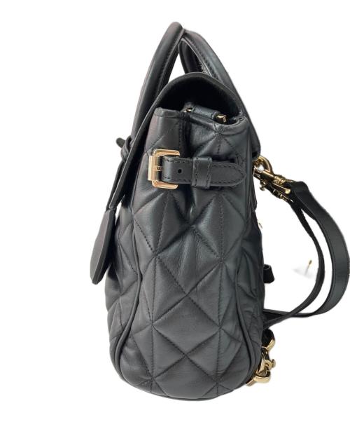 MULBERRY（マルベリー）MULBERRY (マルベリー) Cara Delvingne 3wayキルティングバッグ ブラック サイズ:実寸サイズをご参照ください。の古着・服飾アイテム