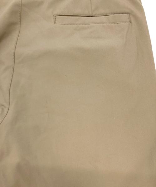 PRADA SPORTS（プラダスポーツ）PRADA SPORTS (プラダスポーツ) 裾ジップストレッチパンツ ベージュ サイズ:SIZE 48の古着・服飾アイテム