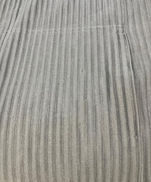 HOMME PLISSE ISSEY MIYAKE（オム プリッセ イッセイ ミヤケ）HOMME PLISSE ISSEY MIYAKE (オム プリッセ イッセイ ミヤケ) BASICSプリーツジップジャケット HP55JL440 ブラック サイズ:SIZE 2の古着・服飾アイテム