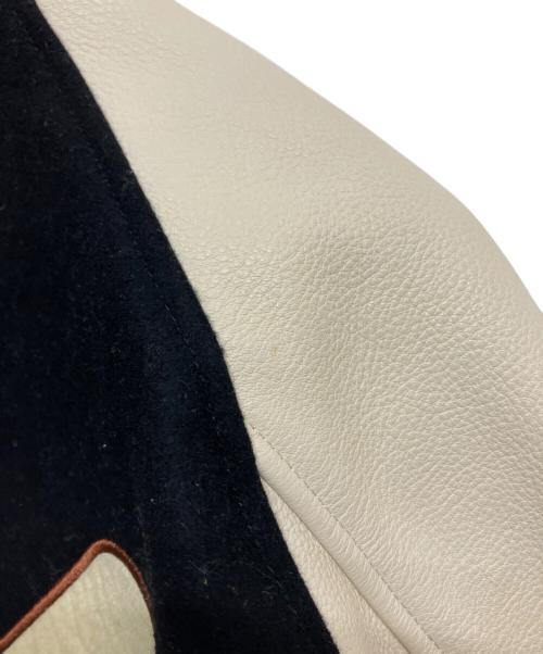 AVIREX（アヴィレックス）AVIREX (アヴィレックス) 2TONE VARSITY JACKET ALL STARS 2トーン ヴァーシティ ジャケット オールスターズ 6122113 ブラック サイズ:2XLの古着・服飾アイテム