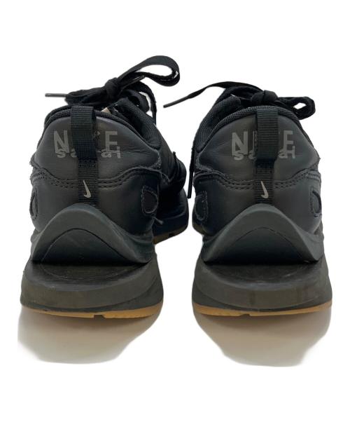 NIKE（ナイキ）NIKE (ナイキ) sacai (サカイ) ローカットスニーカー　DD1875-001 Black Gum サイズ:SIZE 26.5の古着・服飾アイテム