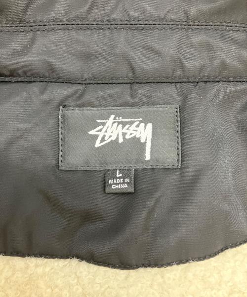 stussy（ステューシー）stussy (ステューシー) PILE LINED ZIP JACKET（パイル ラインド ジップ ジャケット）115887 アイボリー×ブラック サイズ:SIZE Lの古着・服飾アイテム