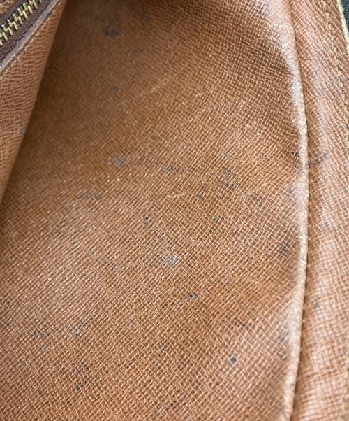 LOUIS VUITTON（ルイ ヴィトン）LOUIS VUITTON (ルイ ヴィトン) クラッチバッグ　M51825 ブラウン・ベージュ サイズ:実寸サイズをご参照ください。の古着・服飾アイテム