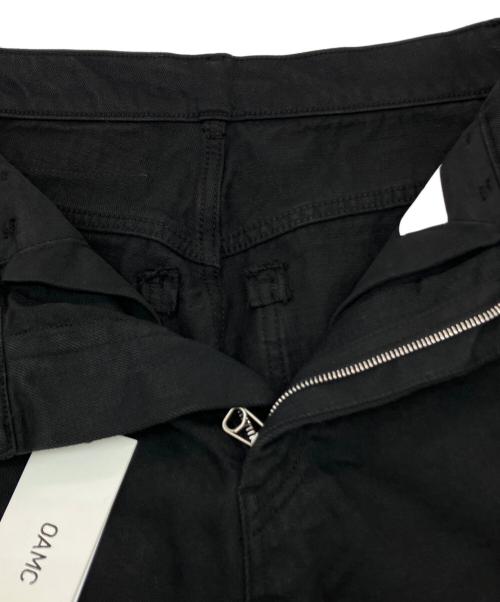 OAMC（オーエーエムシー）OAMC (オーエーエムシー) BLACK FIVE POCKET DENIM TROUSERS OA5SMT14BP ブラック サイズ:SIZE28の古着・服飾アイテム