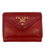 PRADAプラダ）の古着「3つ折り財布 1MH021」｜レッド