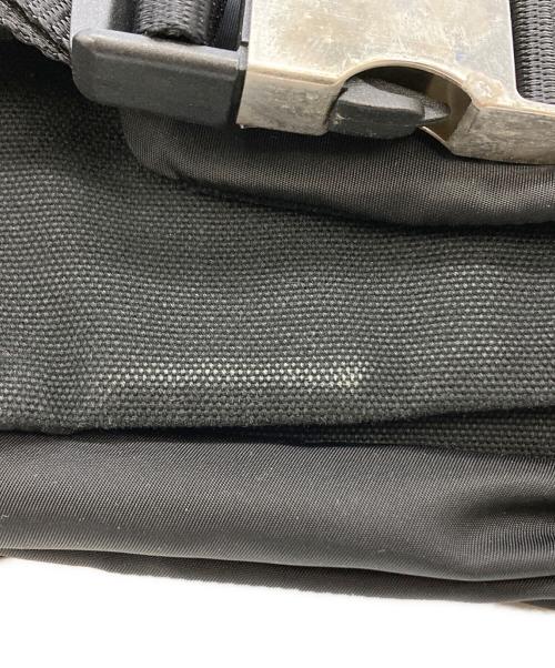 PRADA（プラダ）PRADA (プラダ) マウンテンリュック　V133 ブラック サイズ:実寸サイズをご参照ください。の古着・服飾アイテム