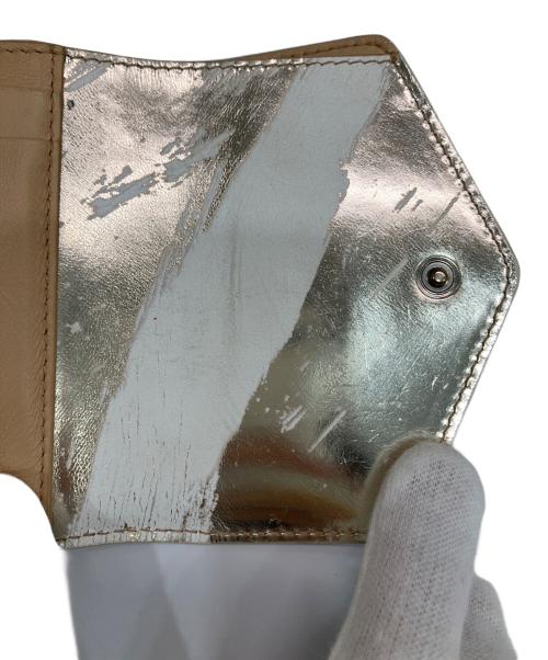Maison Margiela（メゾンマルジェラ）Maison Margiela (メゾンマルジェラ) コンパクトウォレット　S56UI10136 P3029 ゴールド サイズ:実寸サイズをご参照下さい。の古着・服飾アイテム