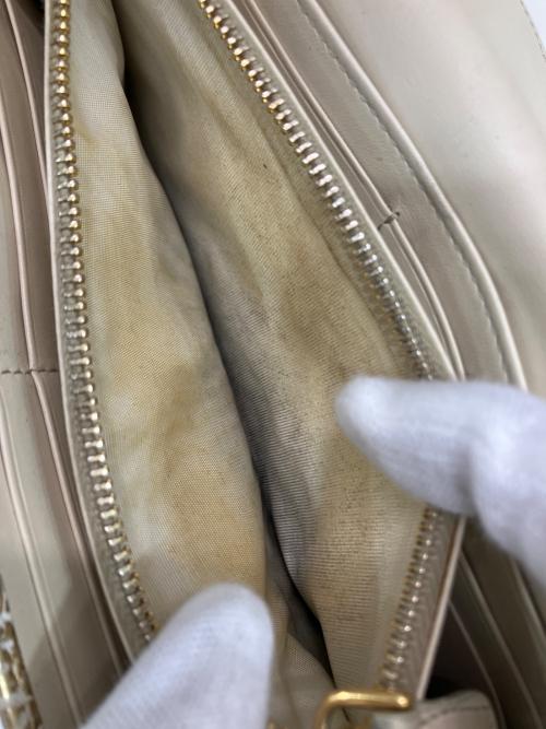 MIU MIU（ミュウミュウ）MIU MIU (ミュウミュウ) ロングウォレット ゴールド サイズ:実寸参照の古着・服飾アイテム