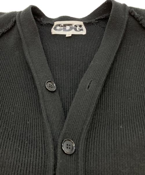 CDG（シーディージー）CDG (シーディージー) CDG OUTSIDED SEAM CARDIGAN　SZ-N008 ブラック サイズ:SIZE Mの古着・服飾アイテム