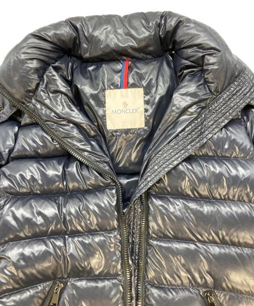 MONCLER（モンクレール）MONCLER (モンクレール) ダウンコート B20934981705 ネイビー サイズ:SIZE0の古着・服飾アイテム