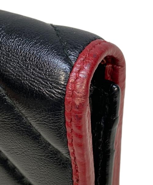 GUCCI（グッチ）GUCCI (グッチ) 3つ折り財布　573811 ブラック・レッド サイズ:実寸サイズを参照くださいの古着・服飾アイテム