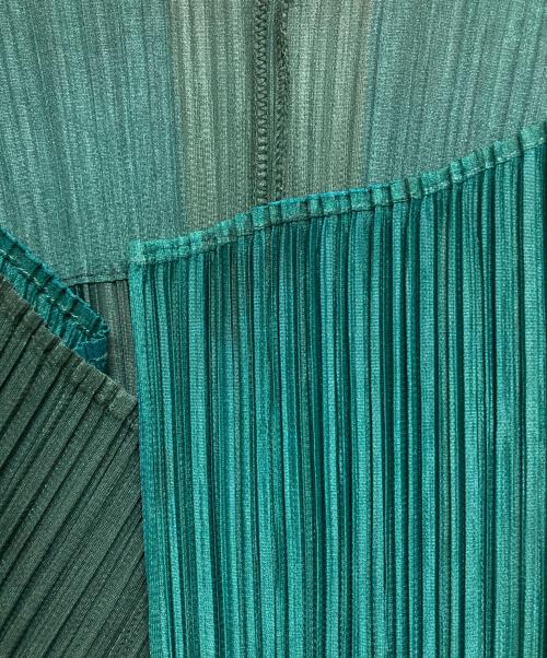 PLEATS PLEASE（プリーツプリーズ）PLEATS PLEASE (プリーツプリーズ) ダブルカラーロングカーディガン プリーツ PP21-JA542 グリーン サイズ:SIZE 2の古着・服飾アイテム