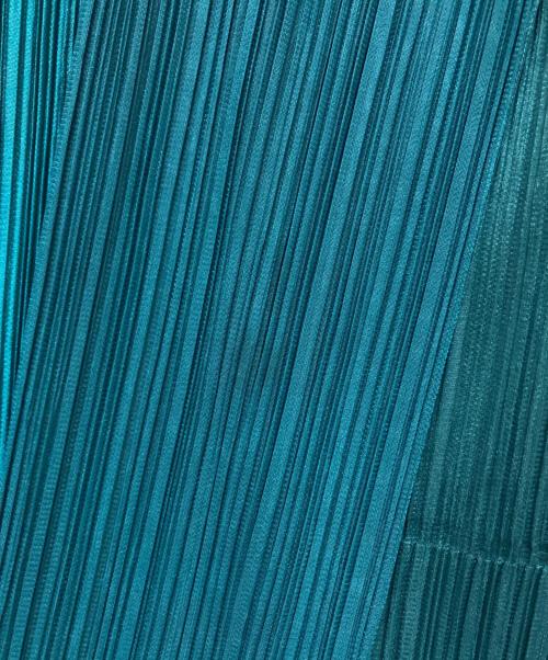 PLEATS PLEASE（プリーツプリーズ）PLEATS PLEASE (プリーツプリーズ) ダブルカラーロングカーディガン プリーツ PP21-JA542 グリーン サイズ:SIZE 2の古着・服飾アイテム