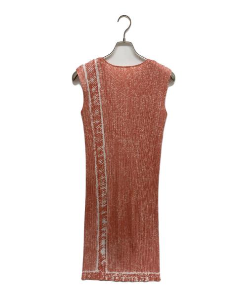 PLEATS PLEASE（プリーツプリーズ）PLEATS PLEASE (プリーツプリーズ) ノースリーブワンピース PP31JH425 ピンク サイズ:SIZE3の古着・服飾アイテム