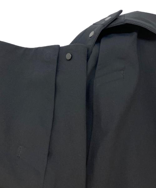 ARC'TERYX VEILANCE（アークテリクスヴェイランス）ARC'TERYX VEILANCE (アークテリクスヴェイランス) Field Softshell Jacket　X000010581-0625X000010581 ブラック サイズ:SIZE Sの古着・服飾アイテム