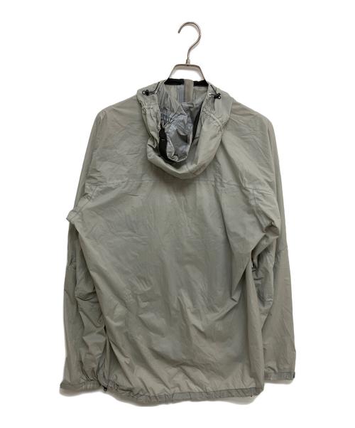 and wander（アンドワンダー）and wander (アンドワンダー) 3L UL rain jacket　574-3111033 ベージュ サイズ:SIZE Lの古着・服飾アイテム