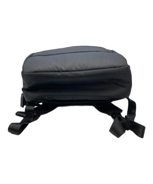 Samsonite（サムソナイト）Samsonite (サムソナイト) ヴァンガード スリムデイパック　128036 1041 128036 1041 ブラック サイズ:実寸サイズをご参照ください。 未使用品の古着・服飾アイテム