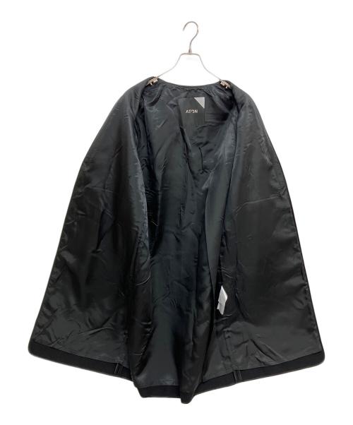 ATON（エイトン）ATON (エイトン) TOMORROW LAND (トゥモローランド) 別注ウールメルトンノーカラーコート　SC.AG.BW.6971 ブラック サイズ:SIZE01の古着・服飾アイテム