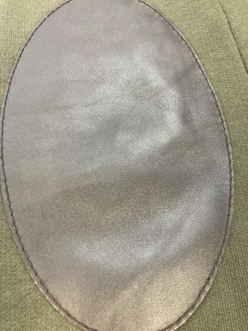 Maison Margiela（メゾンマルジェラ）Maison Margiela (メゾンマルジェラ) エルボーパッチハーフジップスウェット　50GU003425279 グリーン サイズ:SIZE50の古着・服飾アイテム