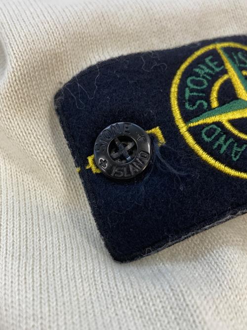 STONE ISLAND（ストーンアイランド）STONE ISLAND (ストーンアイランド) Crewneck Sweatshirts　8015540B2 ライトグリーン サイズ:SIZE Mの古着・服飾アイテム