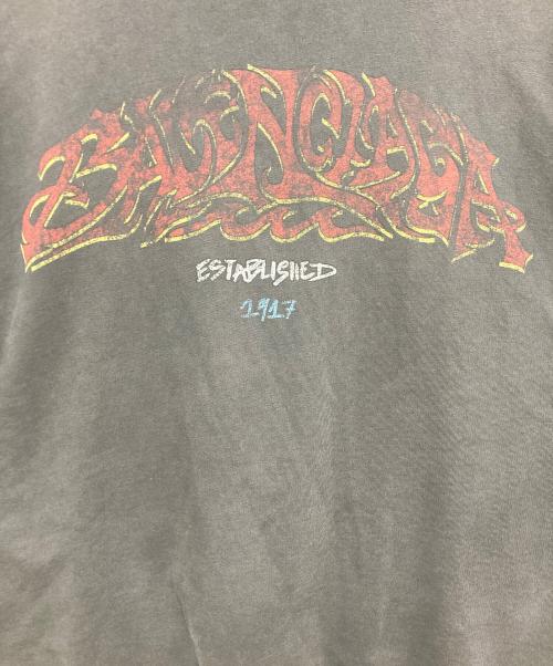 BALENCIAGA（バレンシアガ）BALENCIAGA (バレンシアガ) OFFSHORE アートプリント ジップアップパーカー　770939 TPVM9 グレー サイズ:SIZE Mの古着・服飾アイテム