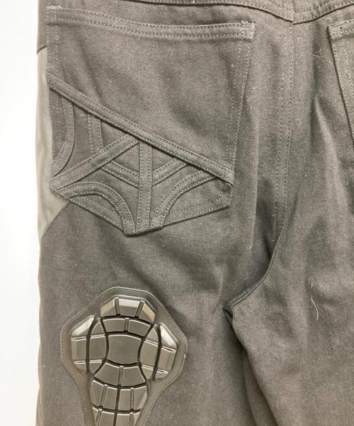BROTHERLY LOVE（ブラザーリー・ラブ）BROTHERLY LOVE (ブラザーリー・ラブ) Nocturne Leather 3/4 Capri Padded Denim ブラック サイズ:Sの古着・服飾アイテム