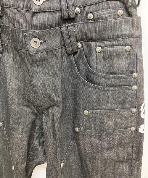 Thought We Friends（トート・ウィ・フレンズ）Thought We Friends (トート・ウィ・フレンズ) Gideon Baggy Denims with Embroidery & Studs ブラック サイズ:Sの古着・服飾アイテム