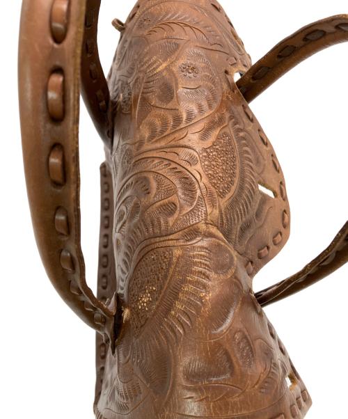 Carving Tribes（カービングトライブス）Carving Tribes (カービングトライブス) ハンドバッグ ブラウン サイズ:実寸サイズをご参照くださいの古着・服飾アイテム