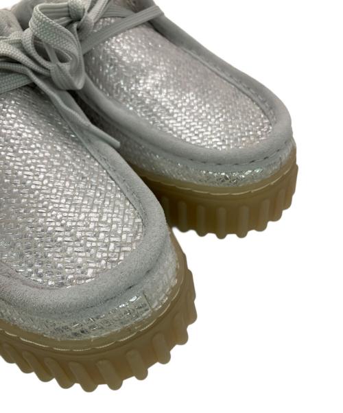 CLARKS（クラークス）CLARKS (クラークス) Torhill Mule 5063421252668 シルバー サイズ:UK4の古着・服飾アイテム
