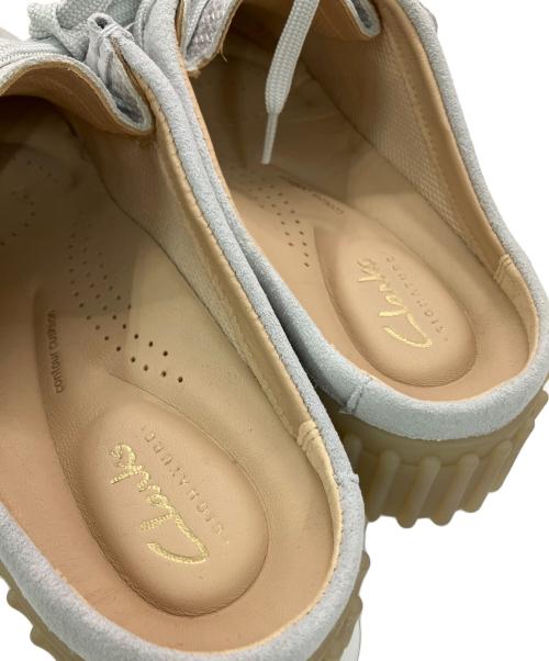 CLARKS（クラークス）CLARKS (クラークス) Torhill Mule 5063421252668 シルバー サイズ:UK4の古着・服飾アイテム