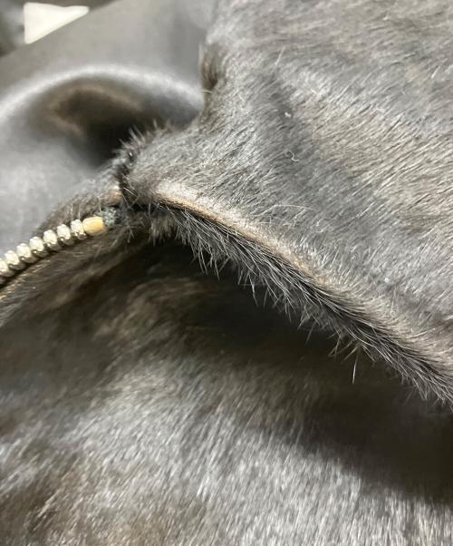 NO MAINTENANCE（ノーメンテナンス）NO MAINTENANCE (ノーメンテナンス) Aero Cow Fur Leather Jacket ブラック サイズ:SIZE Mの古着・服飾アイテム