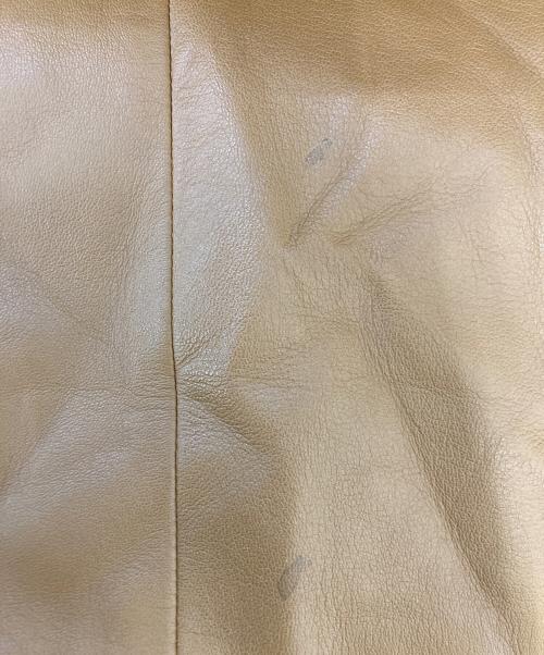 Aquascutum（アクアスキュータム）Aquascutum (アクアスキュータム) レザートレンチコート ベージュ サイズ:実寸参照の古着・服飾アイテム