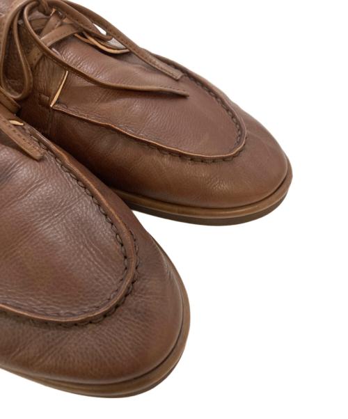 AURALEE（オーラリー）AURALEE (オーラリー) レザーシューズ/SOFT LEATHER DECK SHOES A26SS03QD ブラウン サイズ:25.5の古着・服飾アイテム