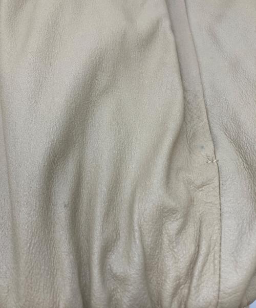 YOKE（ヨーク）YOKE (ヨーク) LEATHER TRAINING JACKET レザートレーニングジャケット YK25SS0905B ベージュ サイズ:SIZE2の古着・服飾アイテム