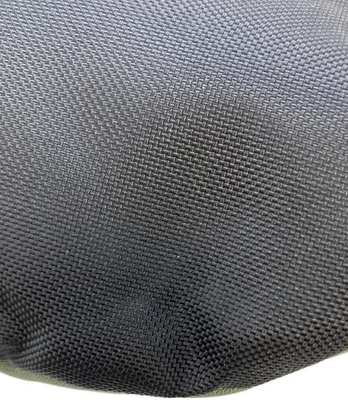 ARC'TERYX（アークテリクス）ARC'TERYX (アークテリクス) BEAMS (ビームス) URBAN FANNY NNY/ショルダーバッグ カーキ×ブラック サイズ:実寸参照の古着・服飾アイテム