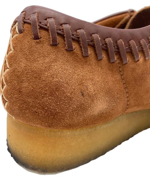CLARKS（クラークス）CLARKS (クラークス) WALLABEE DARK TAN COMBINATION 61435413 ブラウン サイズ:SIZE 7 1/2の古着・服飾アイテム
