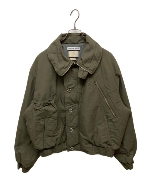 KATHARINE HAMNETT（キャサリンハムネット）KATHARINE HAMNETT (キャサリンハムネット) YOKE (ヨーク) Recycle Polyester Short Blouson YK25FW01129B-KH カーキ サイズ:SIZE3の古着・服飾アイテム