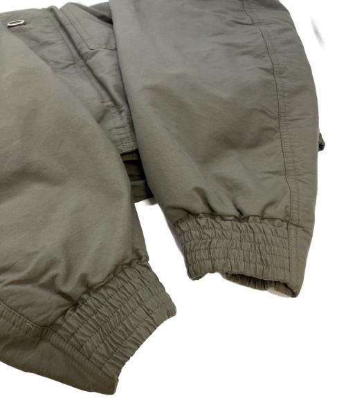 KATHARINE HAMNETT（キャサリンハムネット）KATHARINE HAMNETT (キャサリンハムネット) YOKE (ヨーク) Recycle Polyester Short Blouson YK25FW01129B-KH カーキ サイズ:SIZE3の古着・服飾アイテム