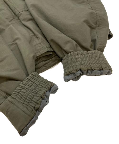 KATHARINE HAMNETT（キャサリンハムネット）KATHARINE HAMNETT (キャサリンハムネット) YOKE (ヨーク) Recycle Polyester Short Blouson YK25FW01129B-KH カーキ サイズ:SIZE3の古着・服飾アイテム