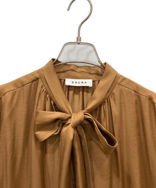 SACRA（サクラ）SACRA (サクラ) ドロップショルダーリボンタイブラウス ブラウン サイズ:38の古着・服飾アイテム