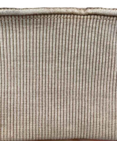 Carhartt WIP（カーハート ワークインプログレス）Carhartt WIP (カーハート ワークインプログレス) DUSTER SCRIPT SWEAT ベージュ サイズ:Ⅼの古着・服飾アイテム