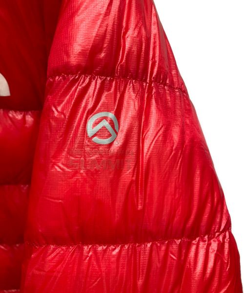 THE NORTH FACE（ザ ノース フェイス）THE NORTH FACE (ザ ノース フェイス) ALPINE NUPTSE JACKET レッド サイズ:Mの古着・服飾アイテム